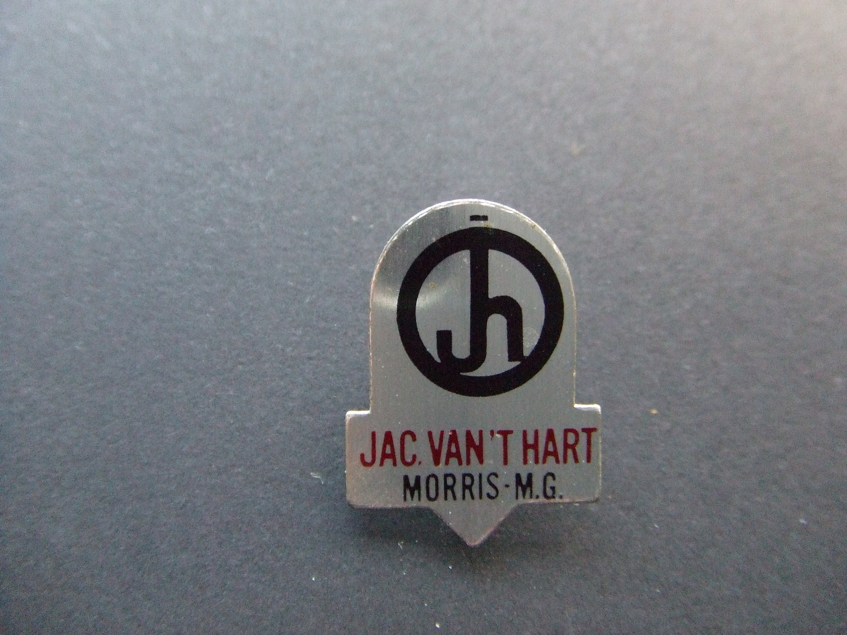 Jac van t'Hart Austin Morris, MG dealer